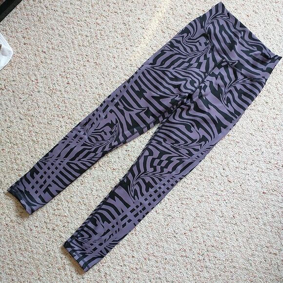 Adidas One Icon Clash Tight Fit Leggings Women M Black Purple Zebra 3 Stripes - Picture 1 of 10